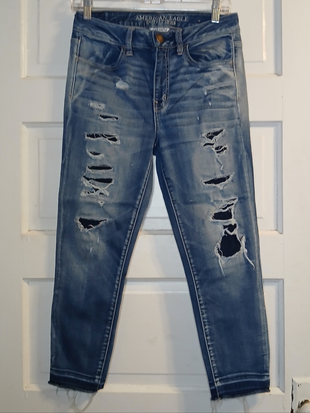 American Eagle Hi Rise Jegging Crop Womens 6 Distressed Stretch Raw Hem Denim